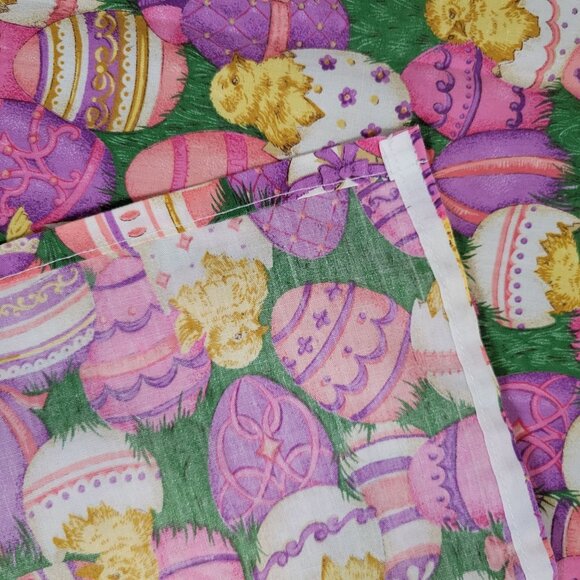 Easter Egg & Chick Cotton Tablecloth Square 44 x 44 - Picture 4 of 4